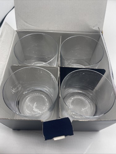 Set bicchieri in - 4,