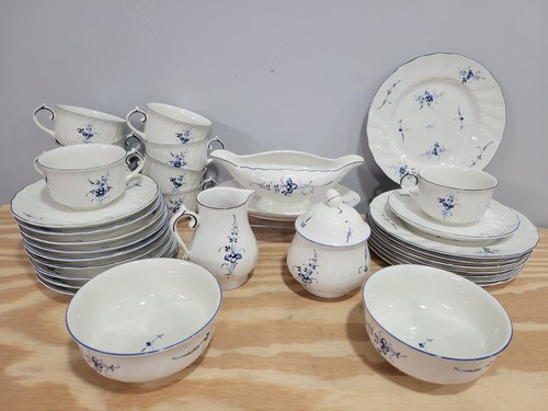 Set stoviglie porcellana - di,